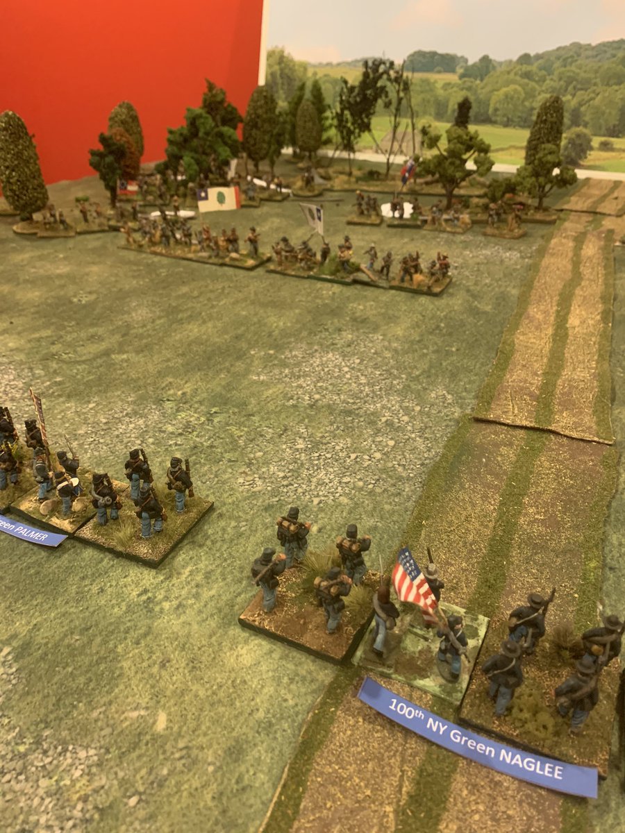 Meanwhile two of Roses’ regiments are  formed and the rest of the brigade is slowly trickling out of the swampy woods while Palmer’s green Yankees watch nervously.  #SevenPines  #ACW