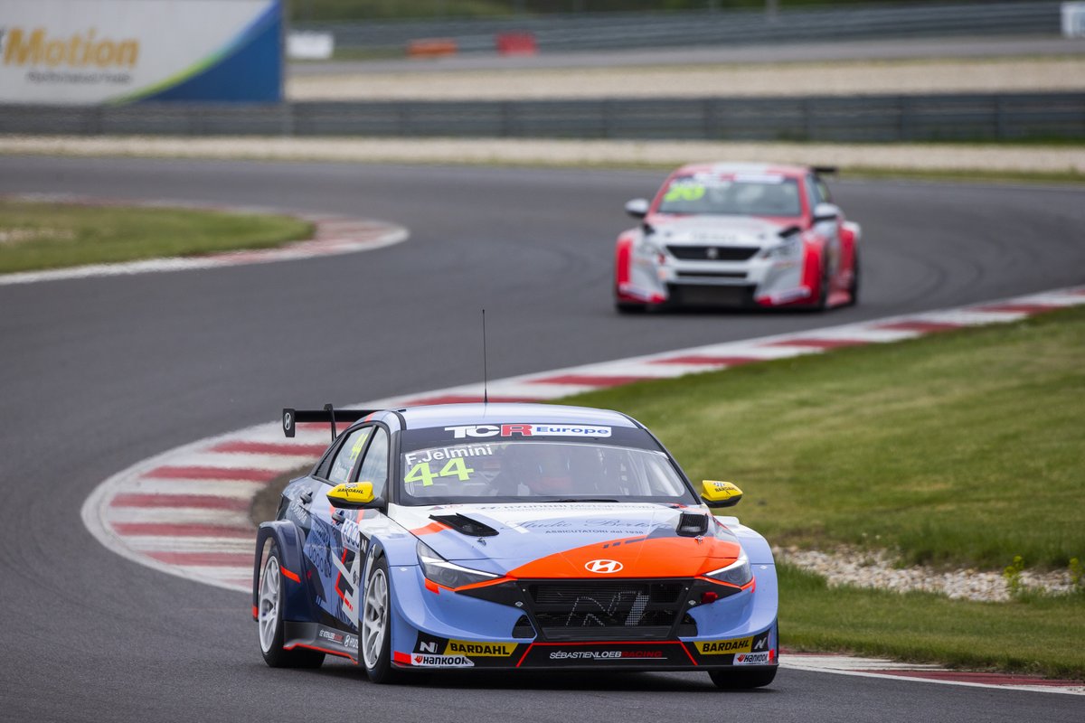 Phil Kinch (@phil_kinch) on Twitter photo Almost time for TCR Europe race two from <a href="/SlovakiaRing/">SlovakiaRing</a>
<a href="/LoebRacing/">Sébastien Loeb Racing</a> share the front row with <a href="/MBennaniRacing/">Mehdi Bennani</a> on pole & team-mate <a href="/FJelmini44/">Felice Jelmini</a> alongside.
Will we see the new Hyundai Elantra take its first <a href="/TCR_Series/">TCR Series</a> win today?
#TCREurope
#TCRSeries
🖥️: youtu.be/CdFfRJQX6qo Almost time for TCR Europe race two from <a href="/SlovakiaRing/">SlovakiaRing</a>
<a href="/LoebRacing/">Sébastien Loeb Racing</a> share the front row with <a href="/MBennaniRacing/">Mehdi Bennani</a> on pole & team-mate <a href="/FJelmini44/">Felice Jelmini</a> alongside.
Will we see the new Hyundai Elantra take its first <a href="/TCR_Series/">TCR Series</a> win today?
#TCREurope
#TCRSeries
🖥️: youtu.be/CdFfRJQX6qo