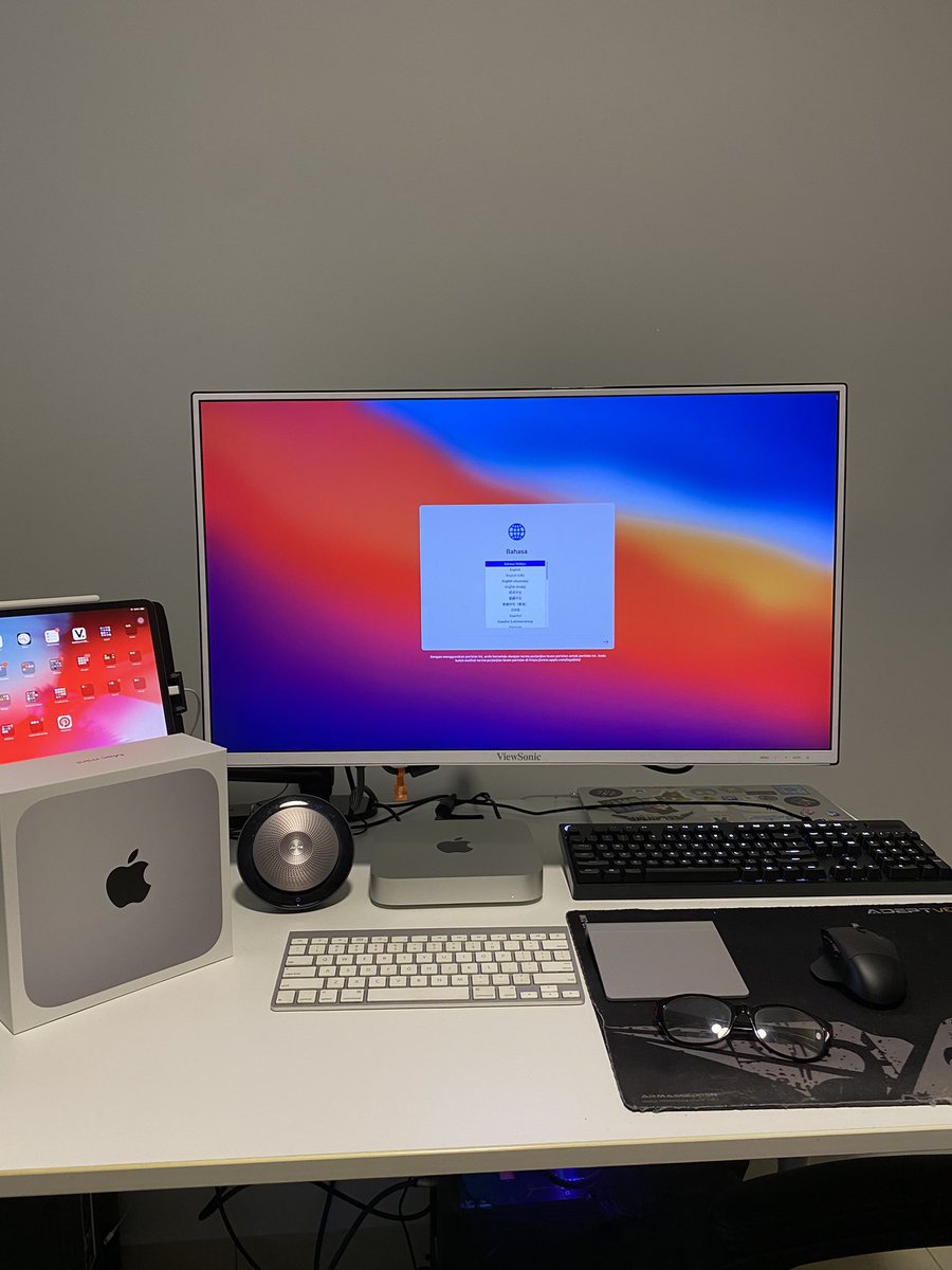 vernieman's tweet image. Got the Mac mini M1 setup today. #apple #macminim1 #applesilicon