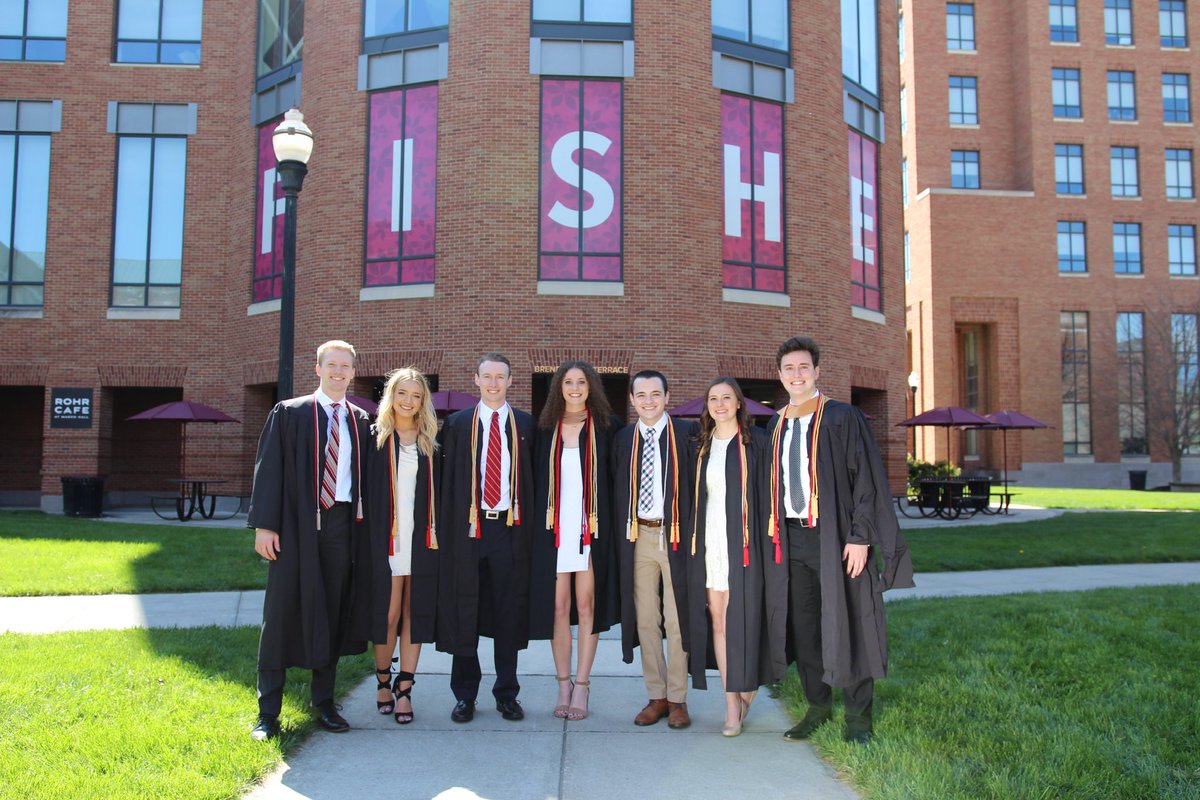 StudentLifeOSU's tweet photo. The first #OSUGrad ceremony is just moments away. Tune in and celebrate the #Classof2021: https://t.co/259UEcciTo https://t.co/8hqbqYCGXp