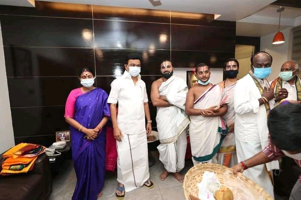 CoCo | இளநி tweet media