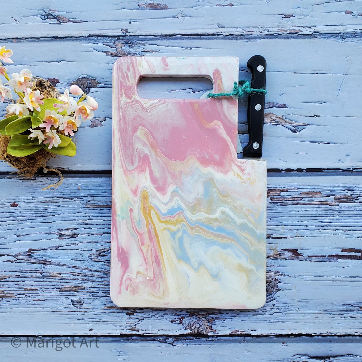 marigot_art's tweet photo. Happy Mother's Day! Wishing my wonderful, talented Mom and all the other Moms and caretakers out there a million hugs! Come treat Mom to a special gift at the Historic Cocoa Village Art fair!
.
.
.
#MarigotArt #MakersMovement #Mothersday #HostessGift #KitchenWithStyle #TableScape https://t.co/nsVvgRDCk9