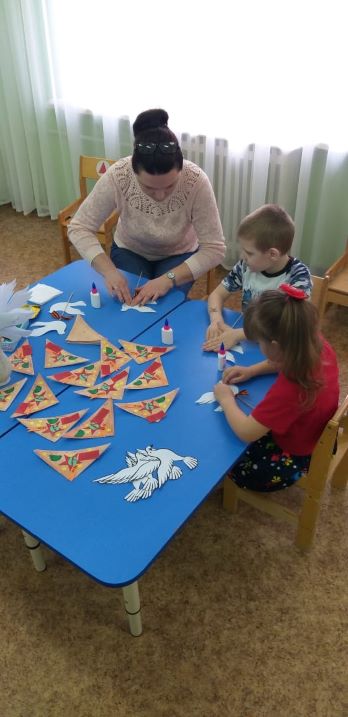 <a href="/Garifzyanov_AR/">Гарифзянов Андрей</a> 
Спасибо вам за мир и радость,
За каждый выигранный бой,
За жизни красоту и сладость,
И за спокойный сон ночной!
Вас, ветераны, поздравляем,
За нашу жизнь благодарим,
И долголетия желаем,
И вам спасибо говорим!