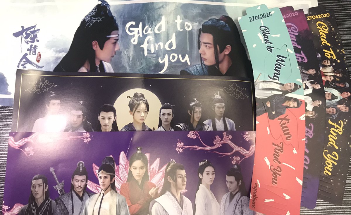 Kisu_Ra's tweet photo. @MySuibians IT’S HERE. Thank you so much for the freebies! I love em so much. Totally wasn’t screeching when it arrived.! https://t.co/WNuPQmHtKl