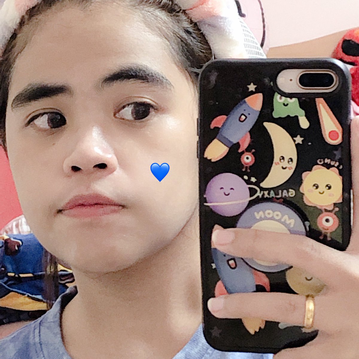 JA_quip's tweet photo. ꒰ ¨̮ ꒱⸝♡ มาแปลงร่างเป็นซานตาคลอสกัน 🎅🏻 ด้วย #bubblemask #theoriginal ของเล่นใหม่ที่น่ารักมั่ก 🤏🏻✨ ฉีกซองเอาน้องมาทาบนหน้าแป๊ปนึงน้องจะกลายเป็นฟองนุ่มๆบนหน้าเราเลย(แนะนำให้รีบทาเพราะฟองฟู่ไว้มาก) ทิ้งไว้ 5-15 นาที แล้วล้างออกปุ๊ปรู้สึกผิวสะอาดขึ้นทันทีเลย เย้! #ของดีบอกต่อ https://t.co/bZtOGfi7Fv