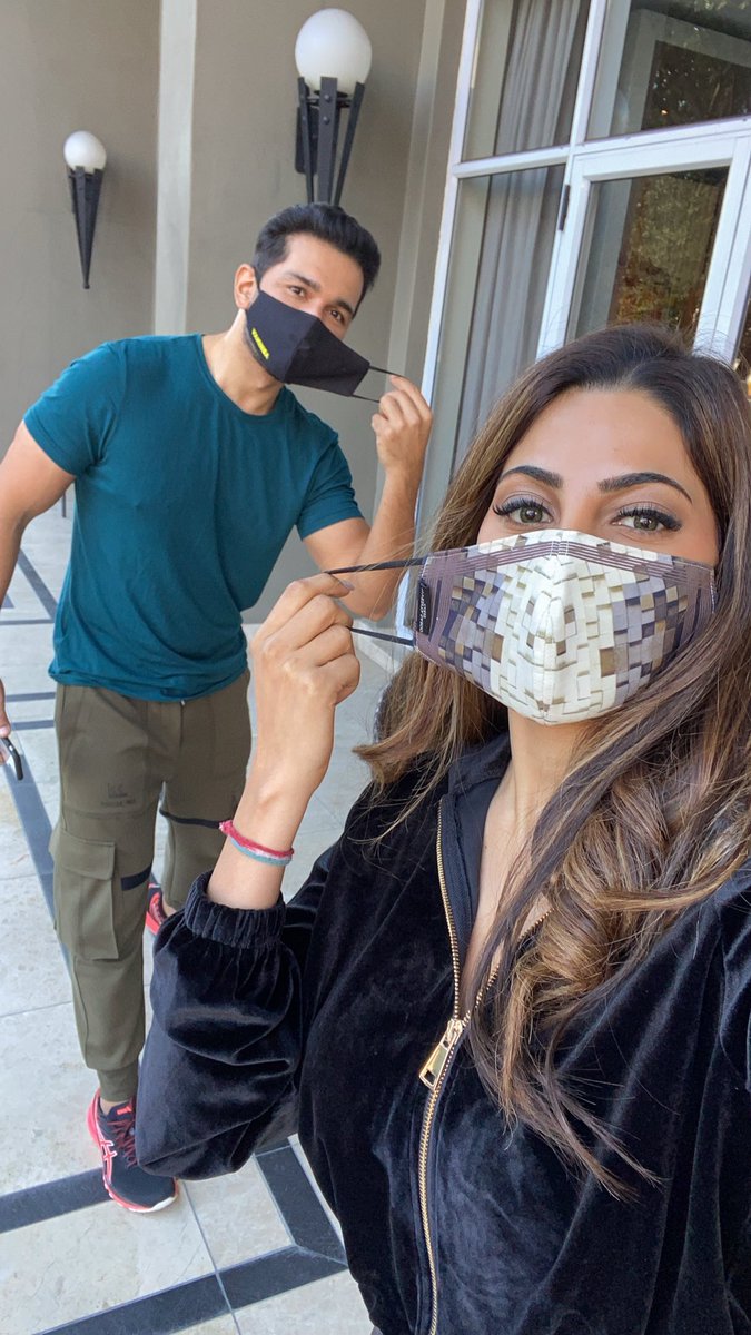 nikkitamboli's tweet photo. The people who make you smile from just seeing them,those are my favourite people @ashukla09 😍 miss you @rubinadilaik 😘 
#KKK11 #maskon #socialdistancing #capetown #abhinikk❤️ @colorstv https://t.co/kn4mkt9thx