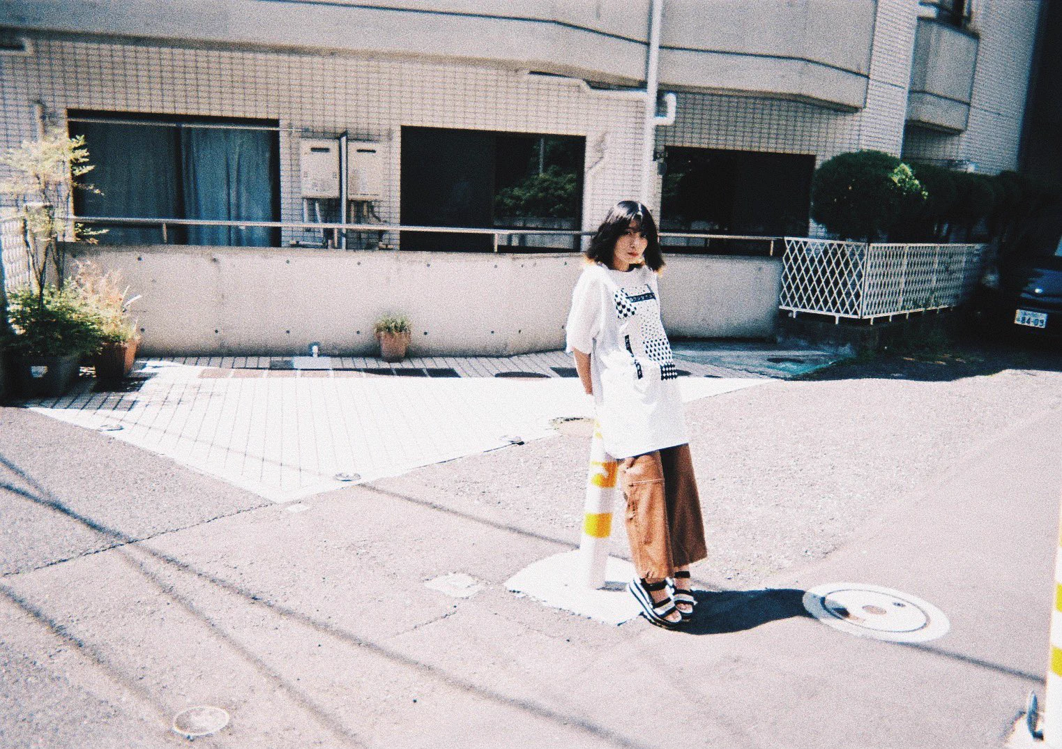 酸欠少女 さユり в X: „ツアー日程がプリントされたTシャツもあるよい