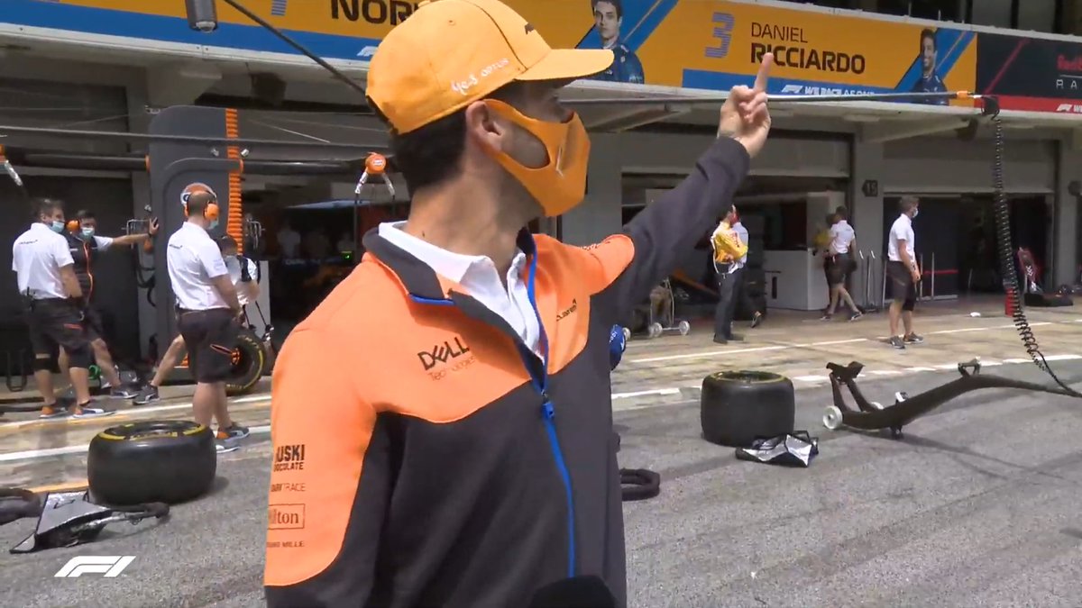 Out of Context Ricciardo tweet media