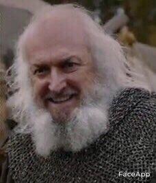 thread of game of thrones characters smiling using faceapp