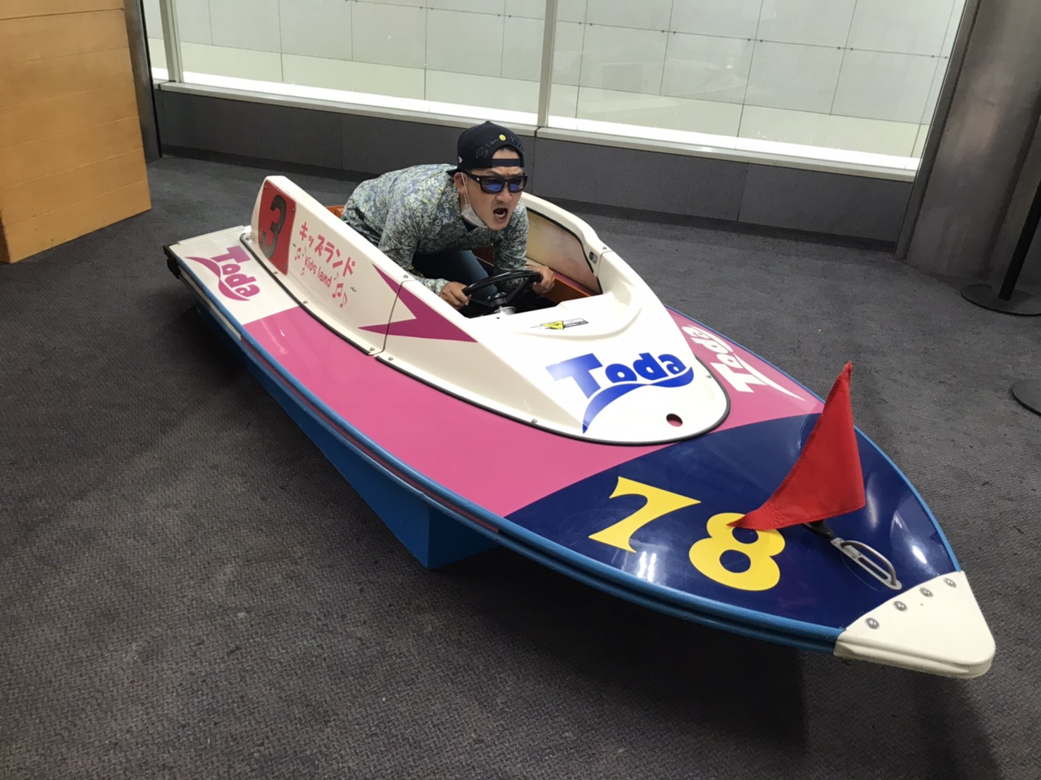 Simo King しもきんの モンキーターンが まくり差しで 決まりました ボートレース 戸田競艇 モンキーターン つけまい まくり差し 競艇 散財 八ちゃん 波多野を超える 江口さんってば 朝霞ガーデン T Co Dxmlp8ik8a Twitter