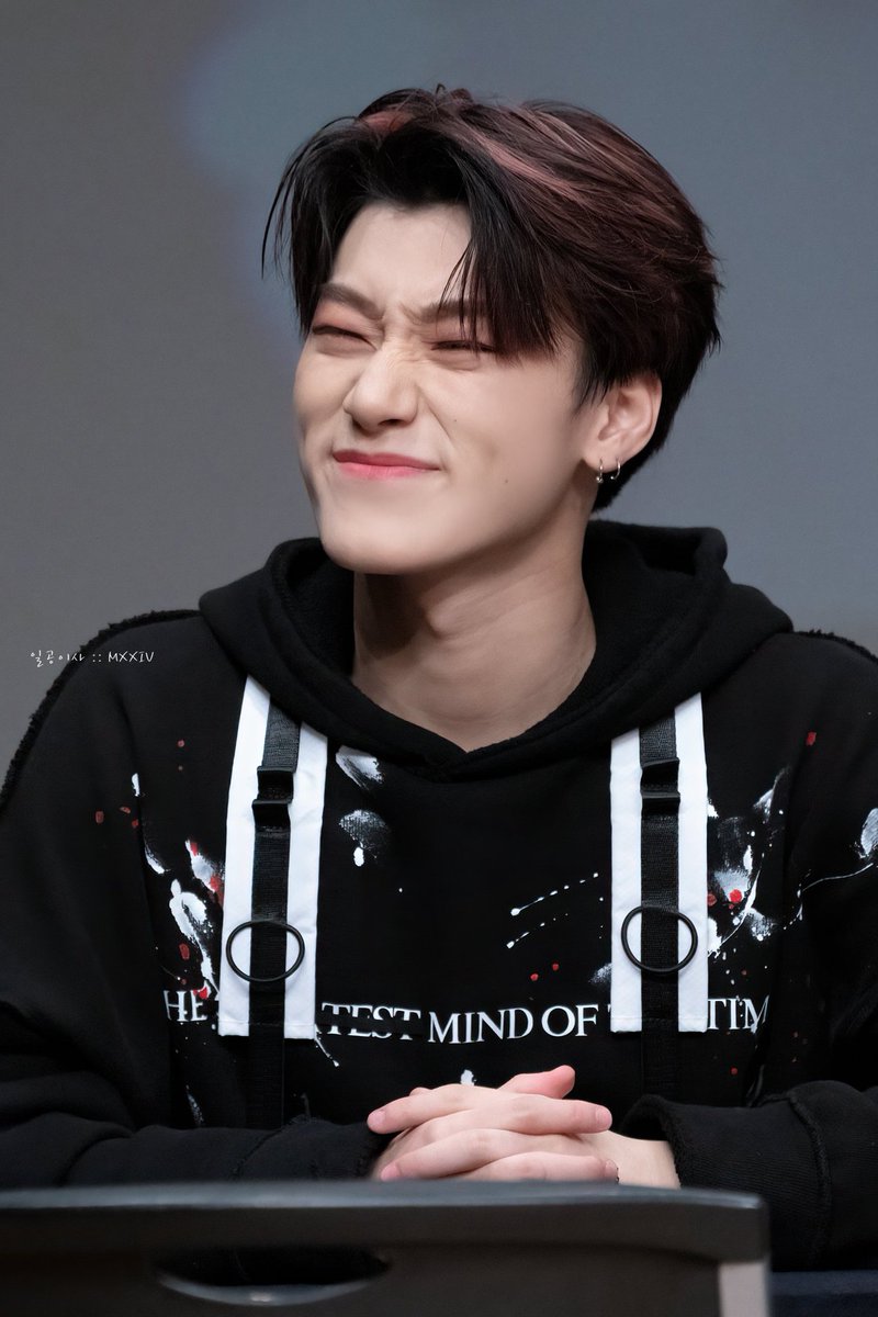 san's nose scrunch; a thread