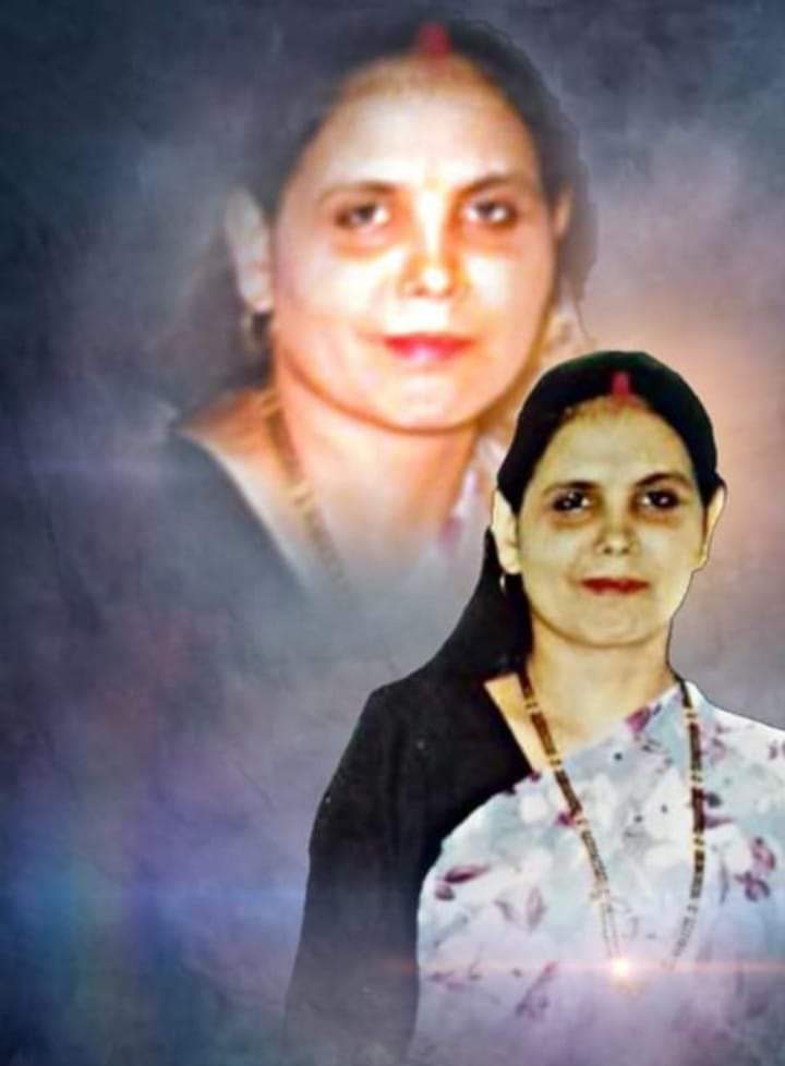 Indradev_007's tweet photo. Happy Mother's Days ❤️
Miss You Maa Love You Lot 🤗💐🙏
#happymothersday2021 https://t.co/u56MHGluJU