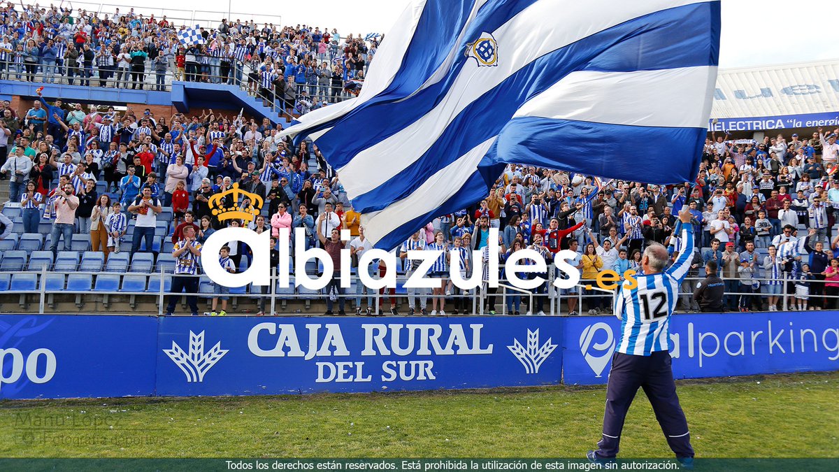 Albiazules's tweet photo. Se confirma el descenso matemático a la Tercera RFEF. En una temporada que pasará la historia como la peor del club a nivel deportivo, resaltamos su único baluarte. Su afición, su gente. Los recreativistas se levantarán. ¡Volveremos! #SomosAlbiazules https://t.co/a7ASlx4mu2