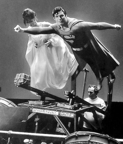 Vídeo raro mostra bastidores do filme Superman estrelado por Christopher  Reeve - supervault