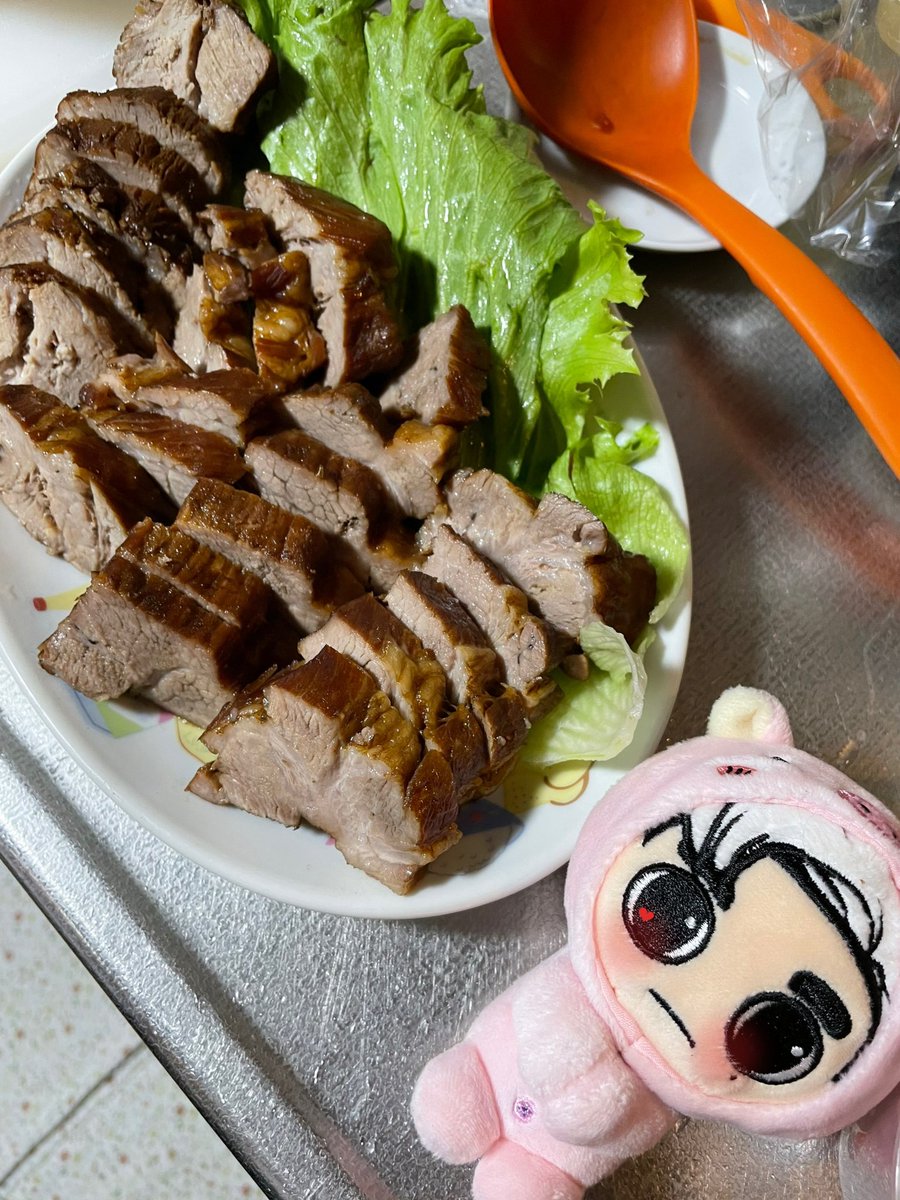 8mayubam's tweet photo. ベムちゃんの煮豚作ってみました
美味しかったぁ😋
切り干し大根キムチが無いので
即席大根キムチを作りました
#cookingbam
#BamBam
#BamBamxABYSS https://t.co/NWghJOIrJQ