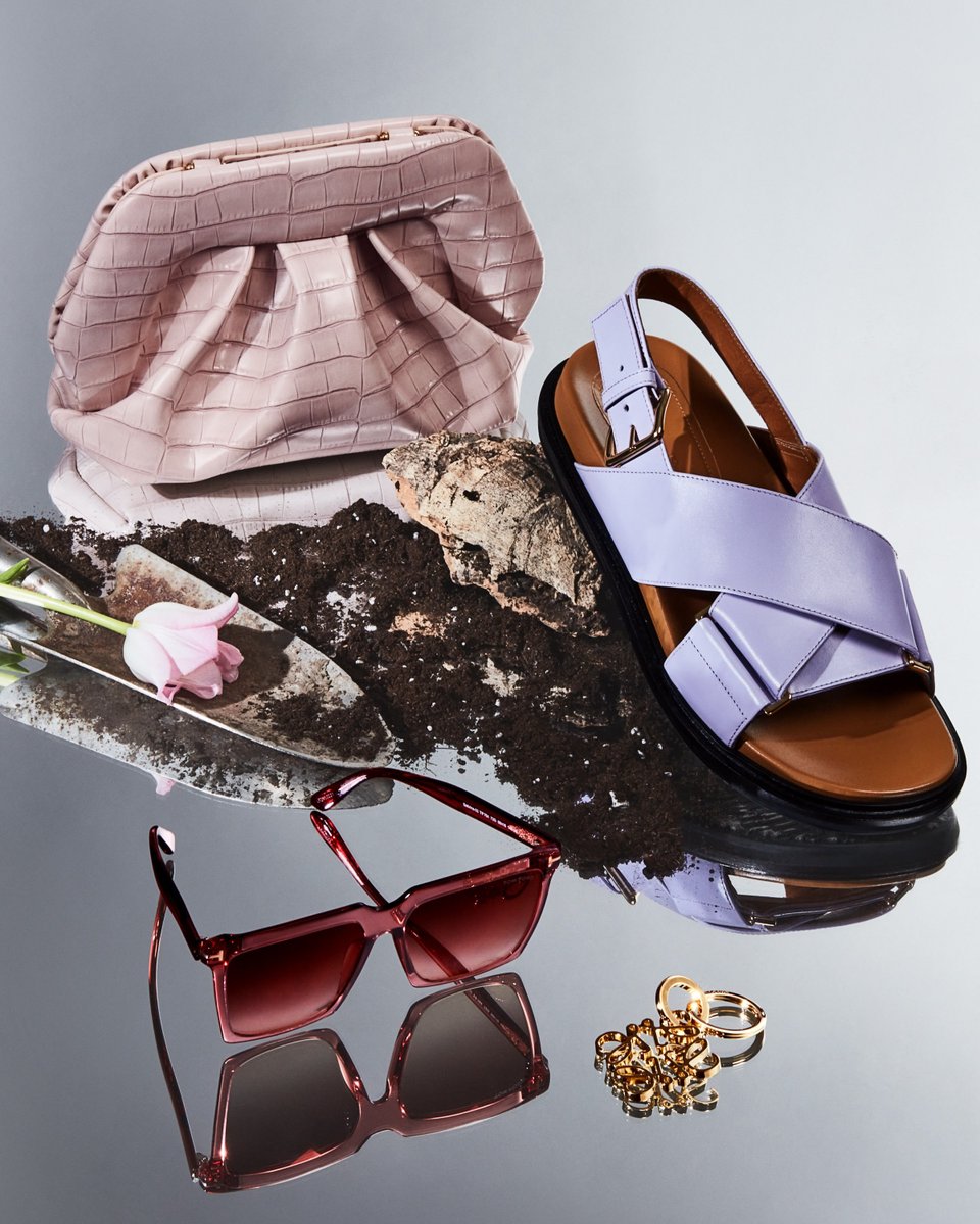 HoltOgilvy's tweet image. Happy Mother’s Day! On this special day, we’re celebrating not only Mom, but any and all motherly figures. Click to read and shop! &amp;gt;bit.ly/3vQifLt #HProject #MothersDayforMotherEarth