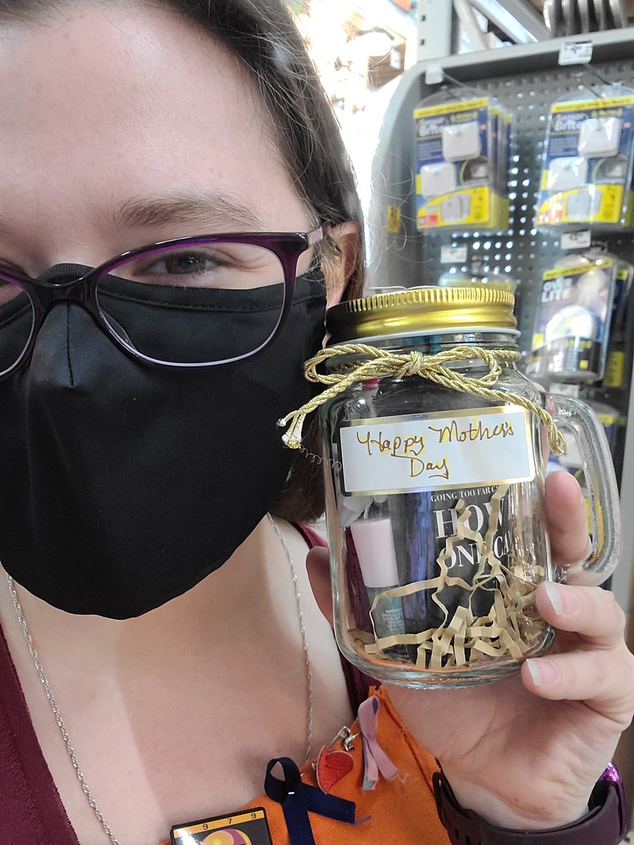 Crystal Light tweet media