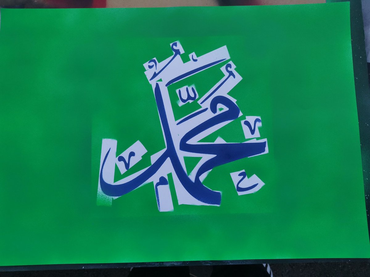 twinkleb_sprayp's tweet photo. I did this one of Muhammad (swa) using a masking tape technique to create the effect #ProphetMuhammad #Arabic #art #artistsontwitter #ArtistOnTwitter #artshare #artists #artist #sprayart #spraypaint #spraypaintart #green #blue #sundayvibes #SmallBusiness https://t.co/9KKhrkZ5c7