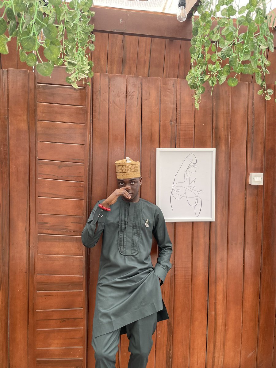omarinnas's tweet photo. I just opened my Native wear brand and I don’t know how to feel 😬🥺 https://t.co/FZWDbxVa5r
