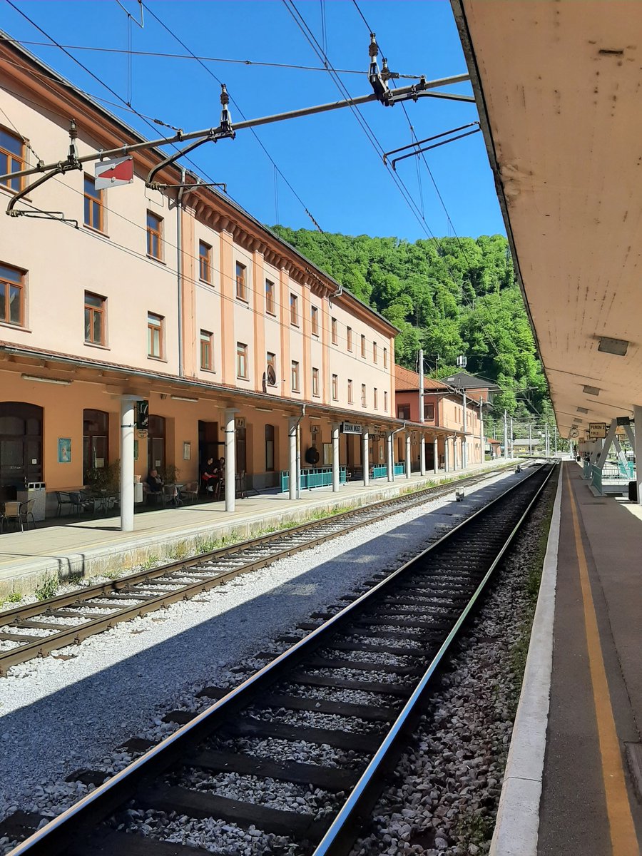 This is such a beautifully located station that I could sit here all day drinking coffee or beer. But alas in 5 minutes my train to Zagreb will arrive!