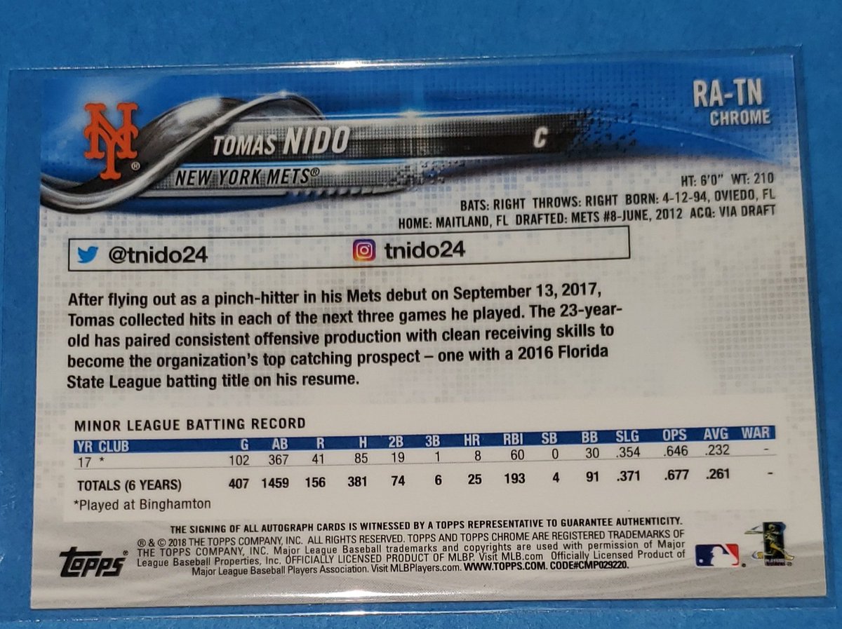 MetsmerizedJoeD's tweet photo. 💥MMO Giveaways!💥

Follow @Metsmerized and Retweet for chance to win!

🔥 Topps Chrome Autographed Tomas Nido Rookie Card!!! 🔥

This beauty is in mint condition with certified auto! 👀

Will select a lucky winner on Monday!!! 👈

Good Luck to Everyone and LGM!!! 🍎 https://t.co/iuKJyQ0Hev