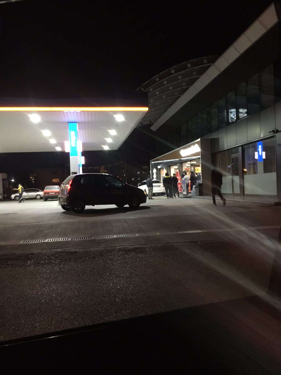 AvHasanOzer's tweet photo. Aynen kardeşim tam kapanma. https://t.co/hThi4VG6g1