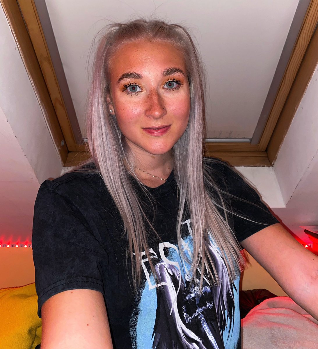 Cleo Yeomans tweet media