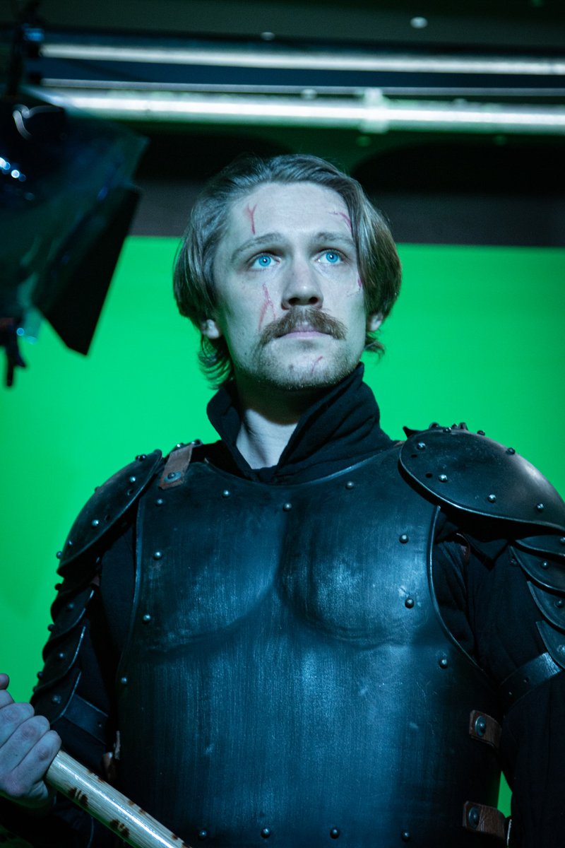 charlieebentley's tweet photo. Also, can we admire how brilliant @sharkinfstdwtrs' BTS shots from #GameOver look.
#ShortFilm #BehindTheScenes #RedRobinFilms #Mosys #UnrealEngine #GreenScreen #ActorsLife @mo_sysLab https://t.co/3UY1fOzr1l
