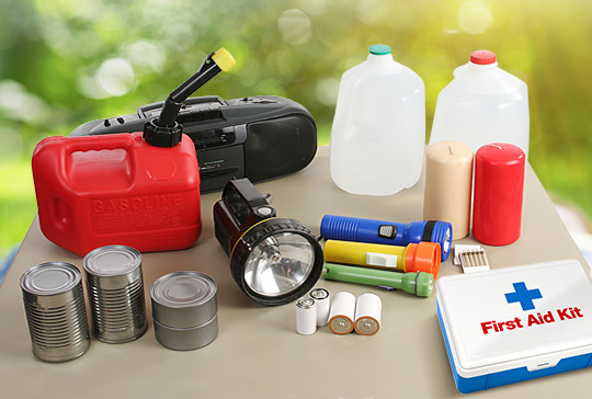 ReadyBroward's tweet photo. National Hurricane Preparedness Week starts today. Now is the perfect time to review/update your insurance policies and make a list of hurricane emergency supplies you need to replenish for the upcoming season. https://t.co/9uuRxQdDwv #HurricanePrep #BePrepared https://t.co/YFMJqQCbUK