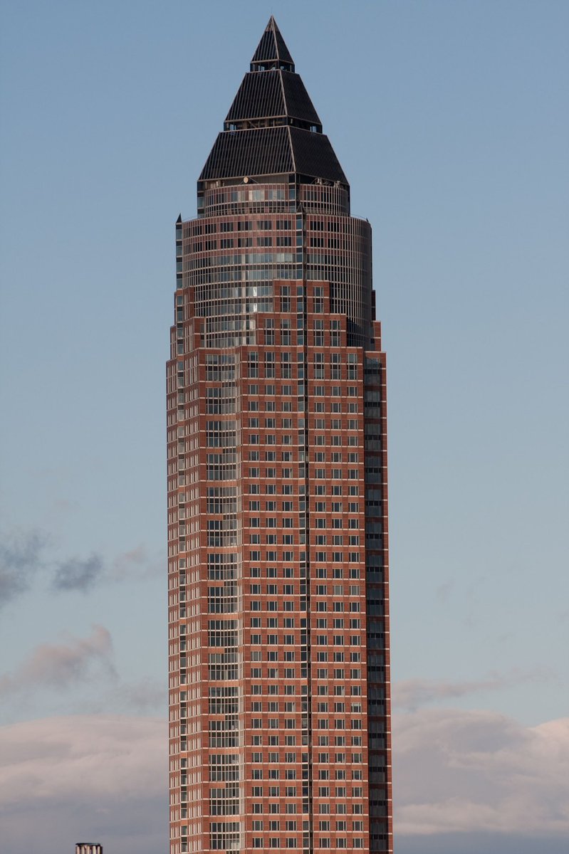 This is his soaring and elegant Messeturm in Frankfurt, bizarrely overlooked for Foster’s faux-sustainable Commerzbank