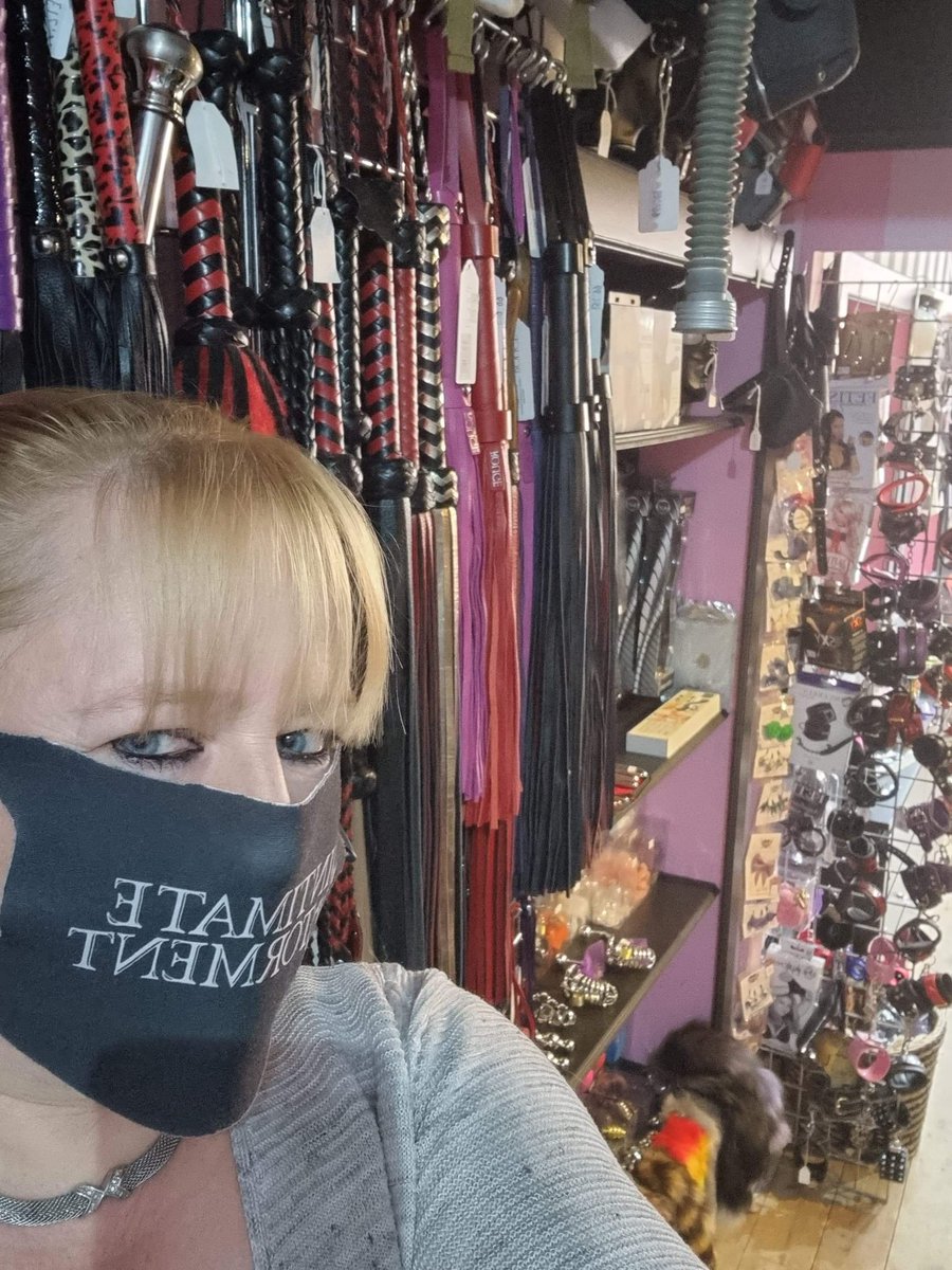 BondageBeast53's tweet photo. Busy day in store with 30 minutes to go 1st Sunday rocks #floggers #hitty things https://t.co/ICCE6mbWA8