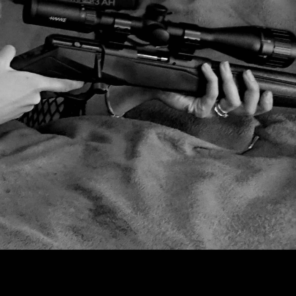 LizzyWizzyParis's tweet photo. [ BATTLEFIELD 6 ]
🎯 I'm not killing people or animals, this 22LR is just shooting paper targets 🎯 

#gunners #22lrrifle #girlsandguns  #gunslingergirl https://t.co/GvXBYBjl6N