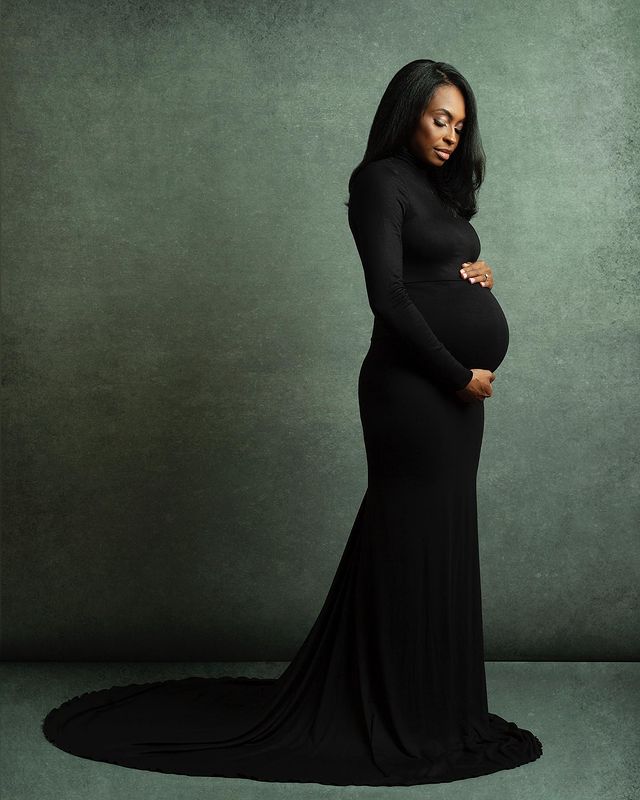 PaulCBuffInc's tweet photo. Happy Mother’s Day to all the women who have nurtured us, supported us, and kept us in line! 💕💖💗 Whether by blood or by choice, we are THANKFUL for each and every one of you! 

PHOTO: Ryan Humphries
MOMMA: Edith

#happymothersday #mothersday #maternityshoot #maternityportrait https://t.co/aTjYnVYc3A