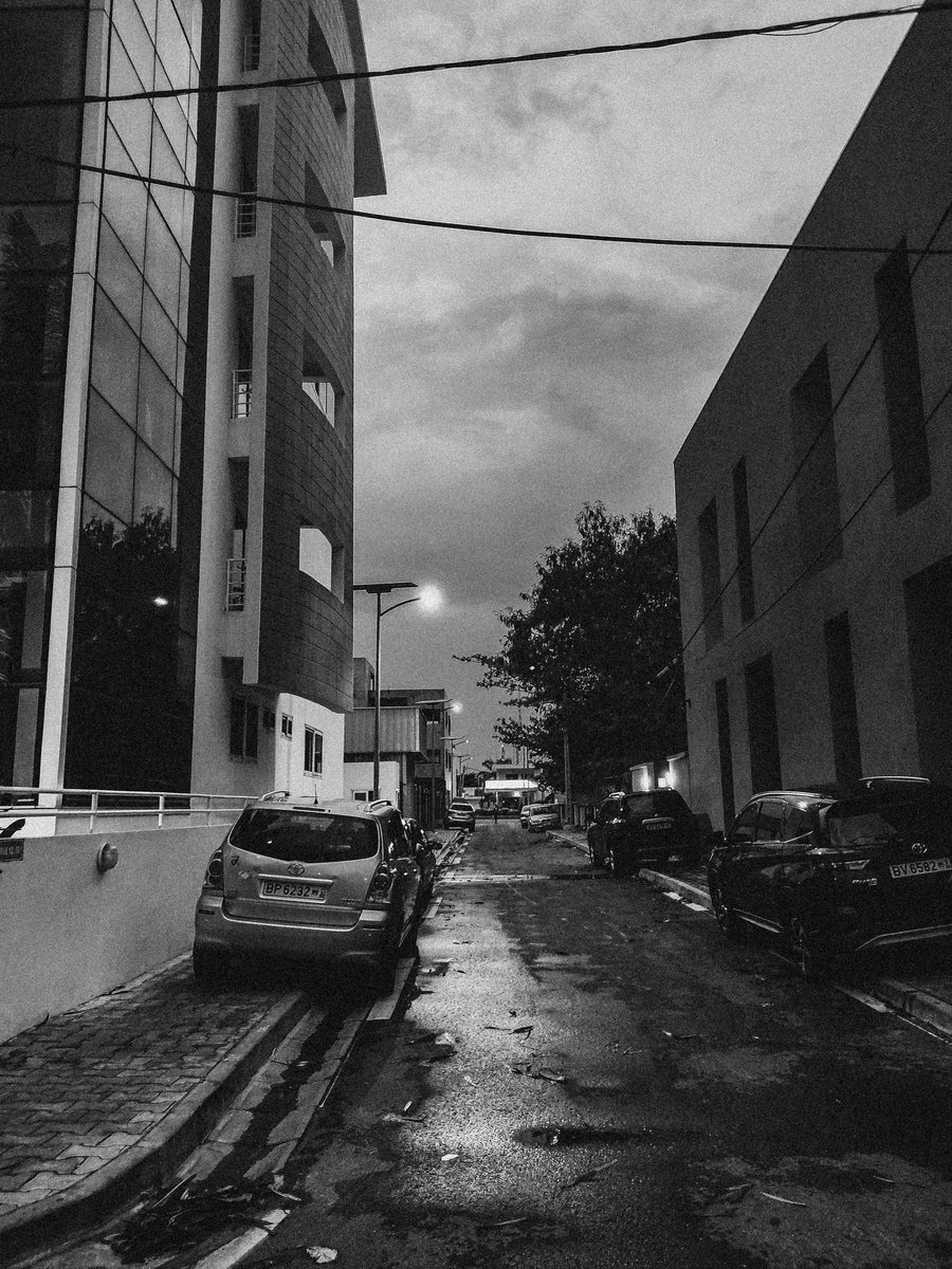 🥷🏾B&amp;W🥷🏾 tempO
Shoot and édits by <a href="/dafpolit/">Takoumi</a> 
Ig : takoumi_ramya

#photography