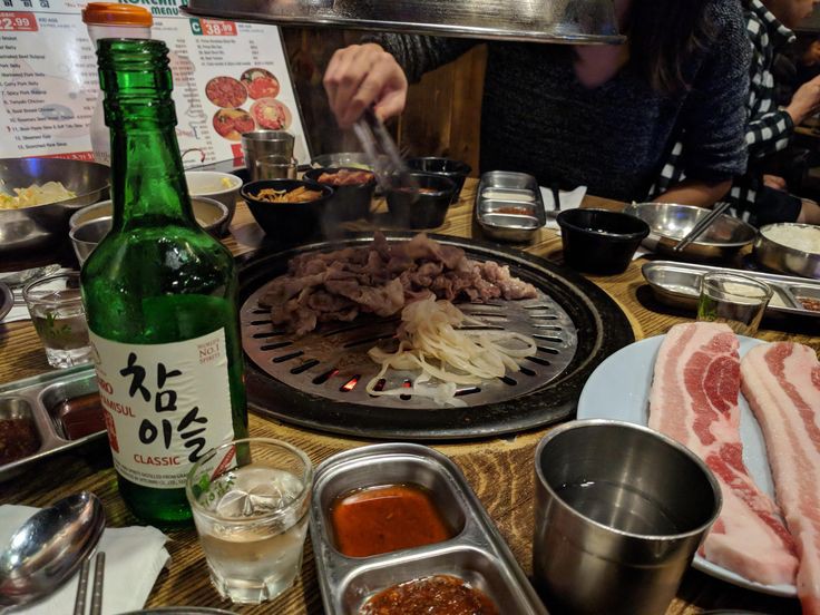 HARI6BAND's tweet photo. thankyou for today!! you did well guys~ huhuhu ayo cepat ganti baju dan mari kita makan"! aku yg traktir ngoghey~ kita minum" dan mam daging tunait 😍😍🤤

@days6sungjin_ @parcjaeyi @younghyrun @wonupil @dddwablue https://t.co/zGI4E9ImJp