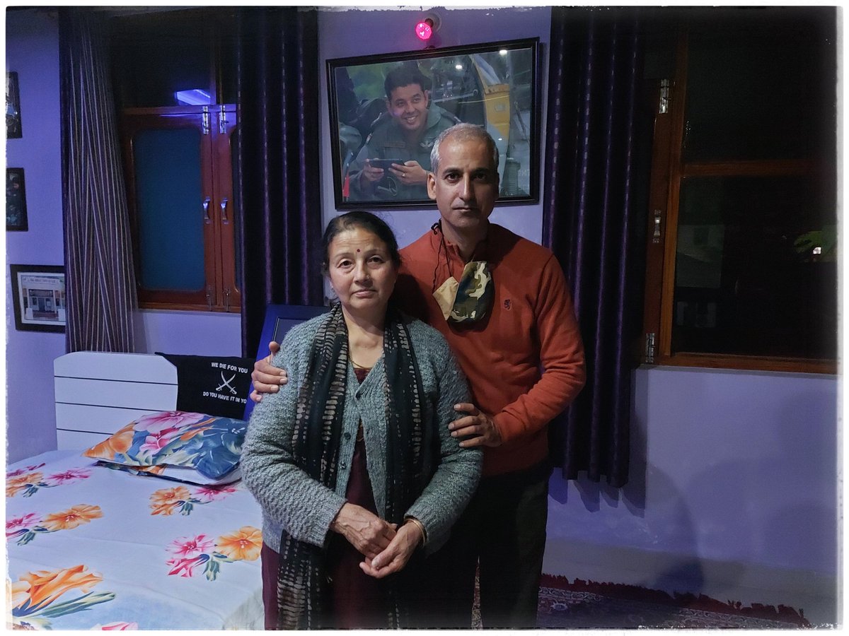 Along with Sunita aunty who has lost her only son MAJOR ABHIJAI THAPA in defending we all. #MothersDay  #MothersDay2021  #MotherDay  #motherhood  #happymothersday2021  #HappyMothersDay  #VeerYatra  #KnowYourHeroes