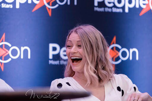 Anna55714043's tweet photo. Them smiling 🥰 #remilie ❤️ https://t.co/CdSiVwDq7m