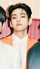 LOOK AT KIM TAEHYUNG 🔥🔥🔥🔥
AND BTS IN SUITS ? DAMN 🔥🔥🔥
#TAEHYUNG #V