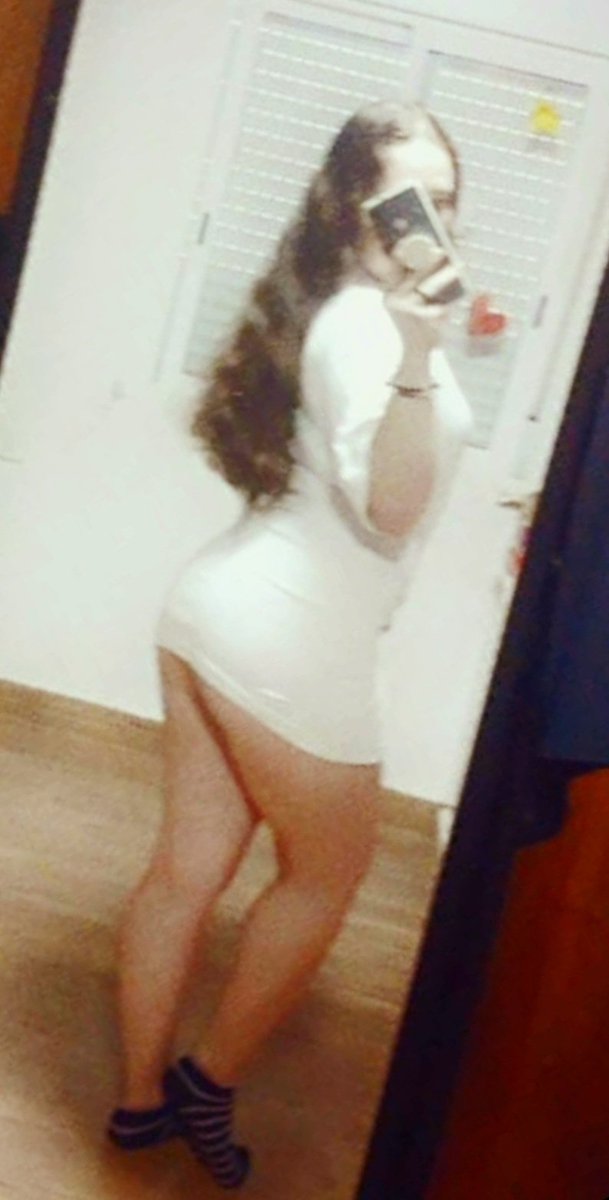 McEstef's tweet photo. A divertirme #funnygirl #hotgirl #sexygirl #traviesa #atrevida #lovebbc #chicacaliente #lovesex #hotbaby #sexybaby https://t.co/krQdMTHGp1