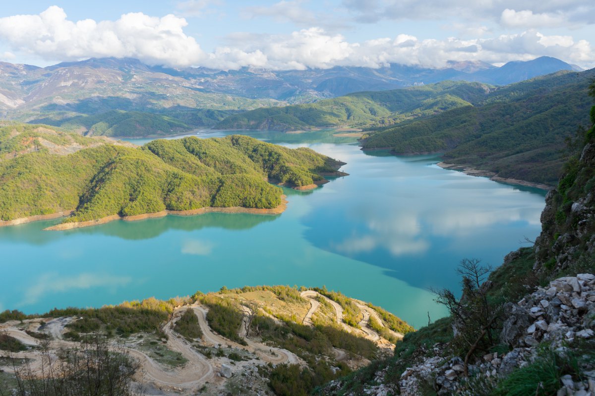 Don't miss out the Hidden Gems of Eastern Europe - and there are so many! Learn more in Part II of my series: bit.ly/3u7txe6