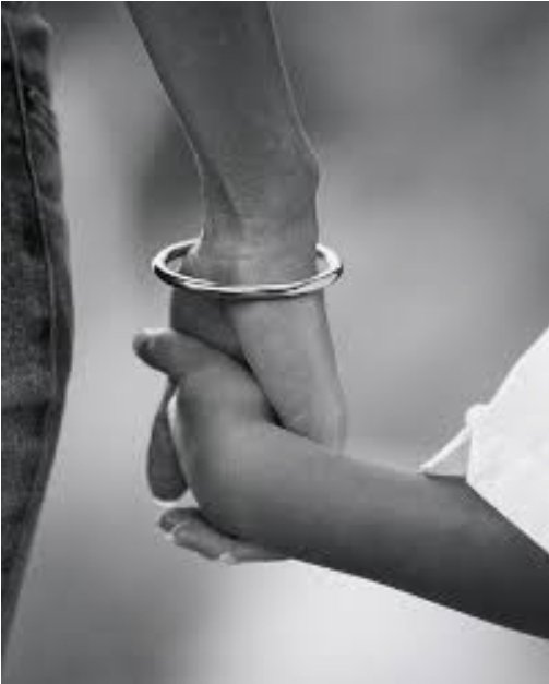 1nailchick's tweet photo. Mothers hold their children's hands for a short while, but their hearts forever ♥
#happymothersday
#CNDGrandmaster #shellaccertifiedpro #1nailchick #licensed #professional #Nailtech #manicurist #MarcoIsland #NaplesFL #Florida #SWFL #shopsmall #booknow #schedulicity #squareup https://t.co/eu9KXuMVFH