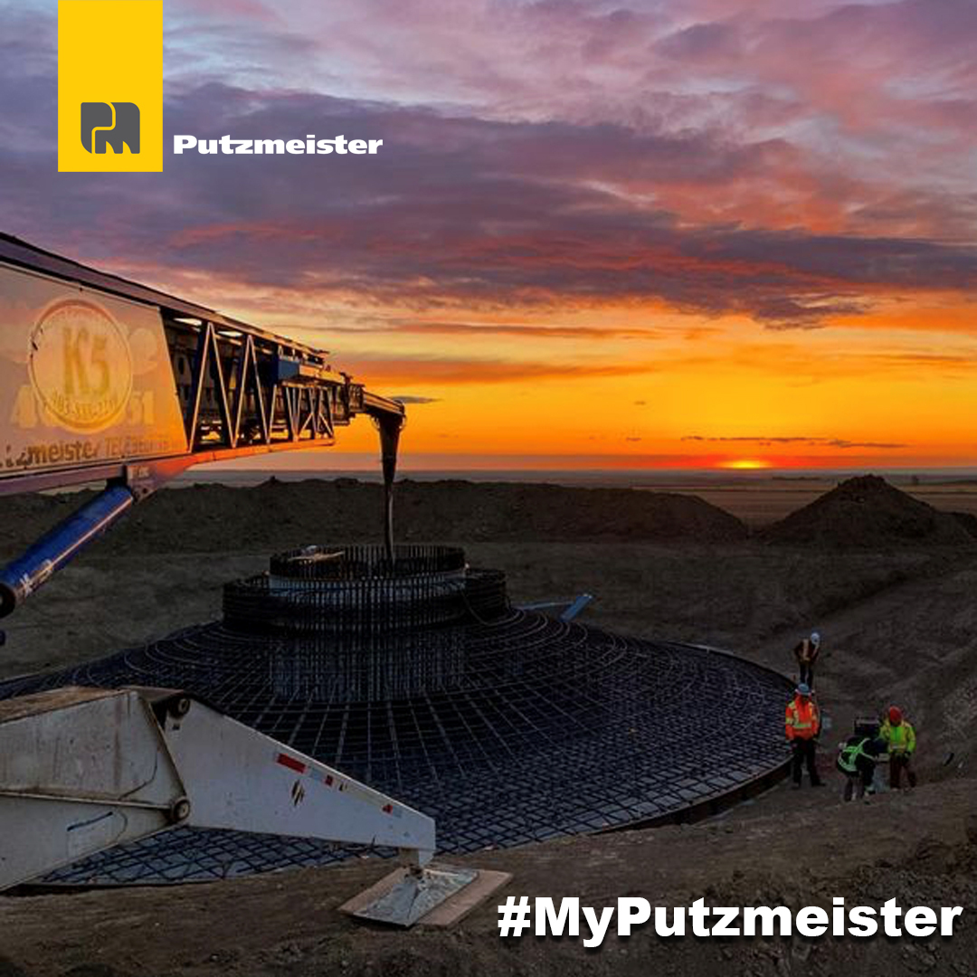 Putzmeister's tweet photo. Early mornings at the wind mill bases in Calgary, Canada with the Putzmeister Telebelt 105.
Many thanks to K5 Concrete Pumping and Conveying for this beautiful picture!
#putzmeister #telebelt #beltconveyor #k5pumping #canada https://t.co/9W3ZB04J6O