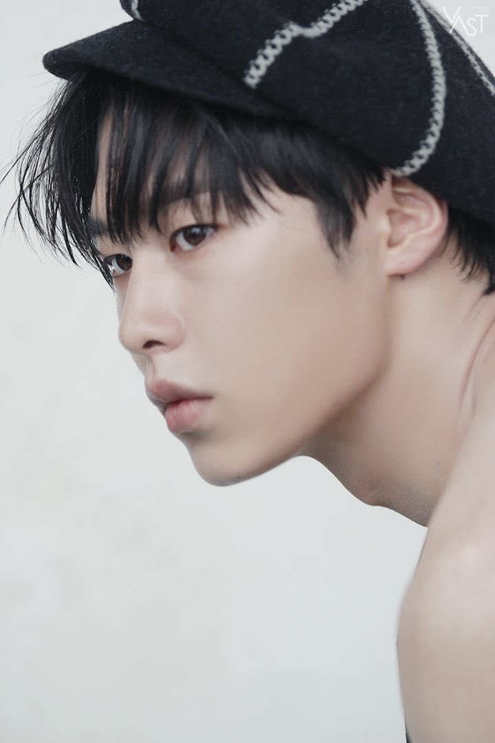 jjangwookie's tweet photo. perfect side profile 😍
#LeeJaeWook #HappyJaeWookDay 
#JAEWOOKBESTDAY #이재욱 https://t.co/otBQqdJ5l7