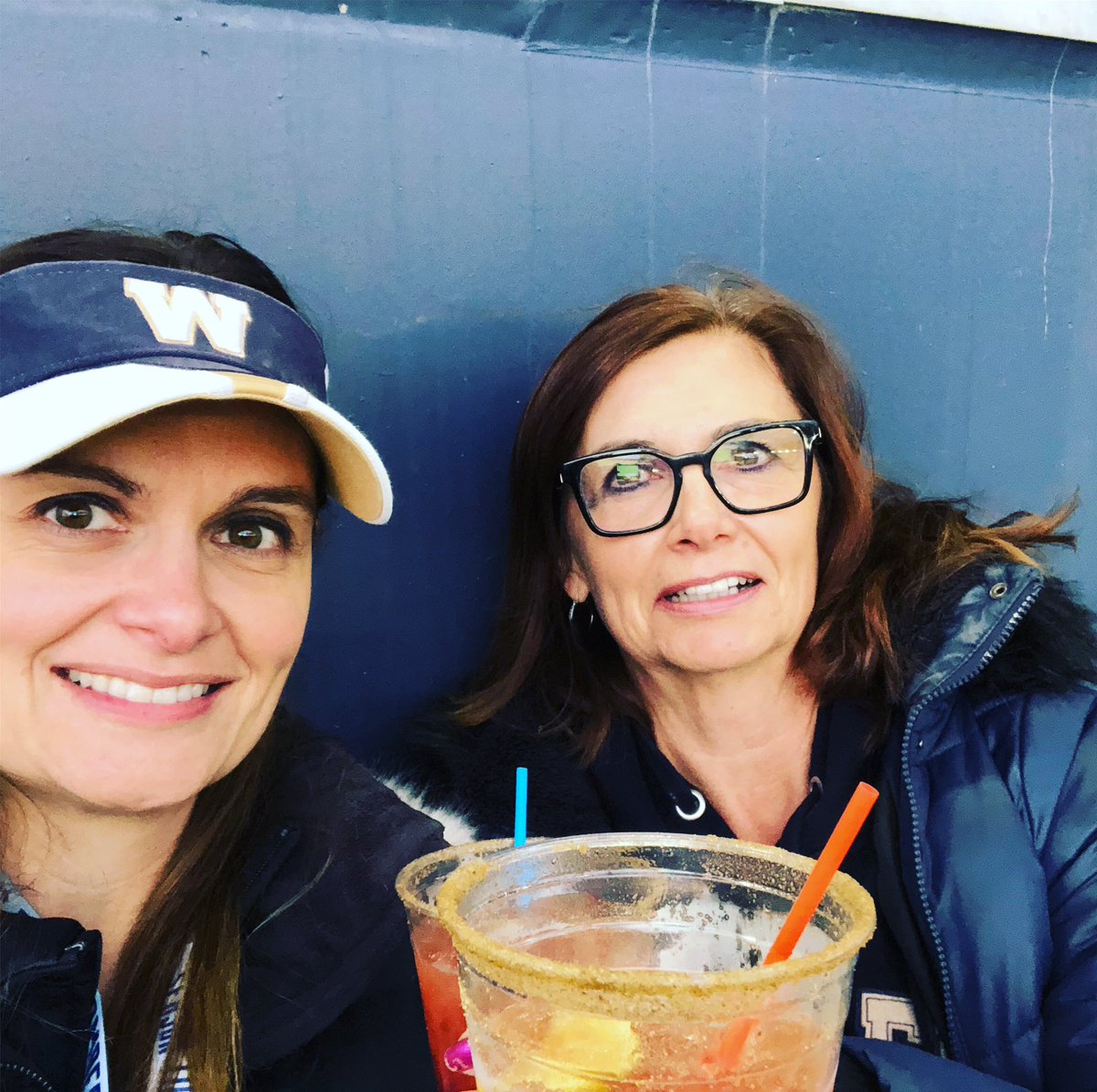 JetsGirl76's tweet photo. Happy Mother’s Day to the awesomest mom out there!!!  @EwSasha09 #bombergame #bevies #missthis https://t.co/N8LysWG4NZ