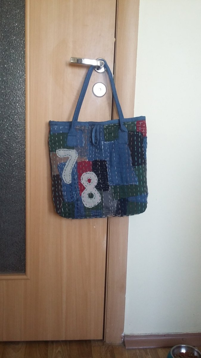 Augusta_66's tweet photo. Рад поделиться последними новинками в моем магазине #etsy shop: Bag handmade stitches Borough stitch Zero Waste. Bag boho flap hand stitch https://t.co/SsFxSaqK0A #sinij #rodestvo #zelenyj #denrodenia #handmadebag #jeans #fromshreds #zerowaste #patchwork https://t.co/wYh1knTkPP