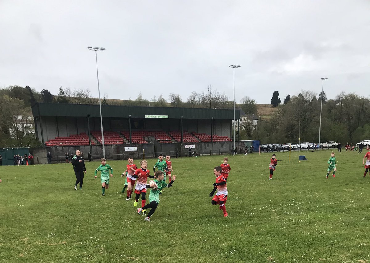 AmmanUtdJuniors's tweet image. What a great morning of rugby with lots of smiling faces with our under 8’s &amp;amp; 9’s travelling up to Brynaman to play the mighty greens. Big shout out to our hosts @BRfcMini for doing such a great job. God knows who won ?? 🤷‍♂️Call it a draw. Rugby’s always the winner. 😉🏉