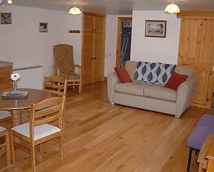 CHuC_org_uk's tweet photo. #SelfCatering places with a #CeilingHoist
A Little Bit of Heaven #StVeep #Cornwall

More info on #CHuC website https://t.co/zLykW1KGF4 https://t.co/QmG8lJwwt2