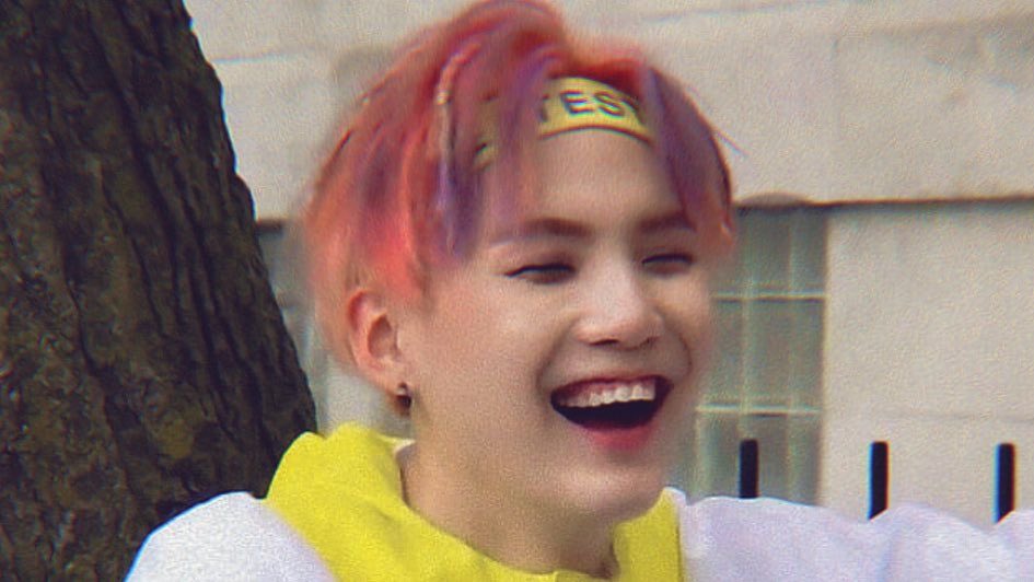 sprinkleyoons's tweet photo. bts bisexual hair 4 / 7 , we're slowly getting there ☝😁 https://t.co/NoPF88Nedz