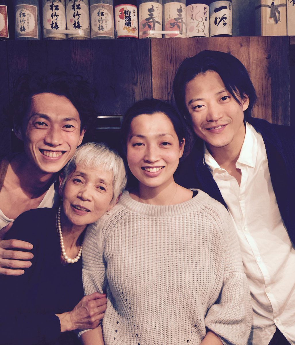 おぐりまにあ 小栗了さんのインスタより 2枚目は了さん 小栗旬 T Co Ueczkdmmc0 おぐりまにあ 小栗了さんのインスタより 2枚目は了さん 小栗旬 T Co Ueczkdmmc0