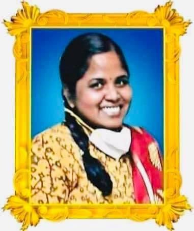 Vijayabaskarofl's tweet image. முன்களப்பணியில்
முந்தியது உன் சேவை...
மரணத்திலும் நீ முந்துவாய் என்று சற்றேனும் சிந்திக்கவில்லை...
நீ நினைக்கப்படுவாய் சகோதரி 
உலகத்தின் கடைசி துளிவரை..
வணங்குகிறேன்! #drshanmugapriya